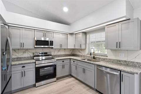 621 N Delmonte Court, Poinciana FL - photo 9 of 29
