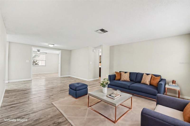 3 bedroom Single Family Residence at 7255 Fireside Drive, Embassy Hills, Port Richey — photo 4