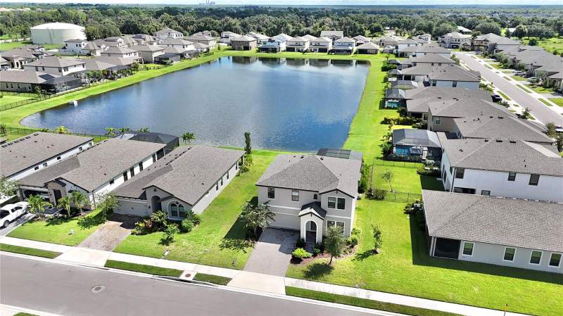 7424 RHUBARB DRIVE home for sale in Crosswind Point