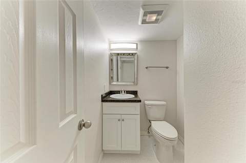 7304 W Country Club Drive #115, Sarasota FL - photo 19 of 53