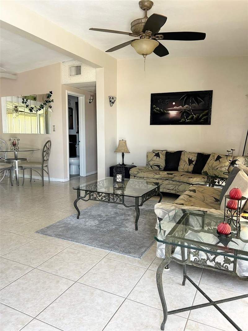 2 bedroom Single Family Residence at 123 Poinsettia Circle, Port Charlotte, Port Charlotte — photo 5