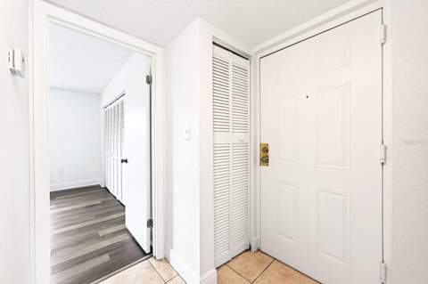 4737 S Texas Avenue #4737D, Orlando FL - photo 6 of 21