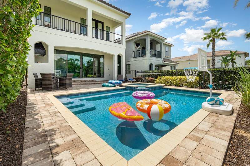 5 bedroom Single Family Residence at 949 Desert Mountain Court, Reunion West Village 3A, Kissimmee — photo 3