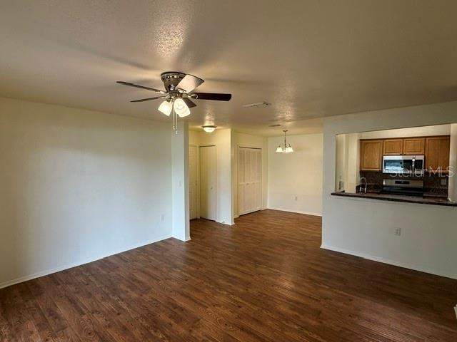 2 bedroom Condominium at 3705 SW 27th Street #916, Windsor Park At Gainesvil, Gainesville — photo 2