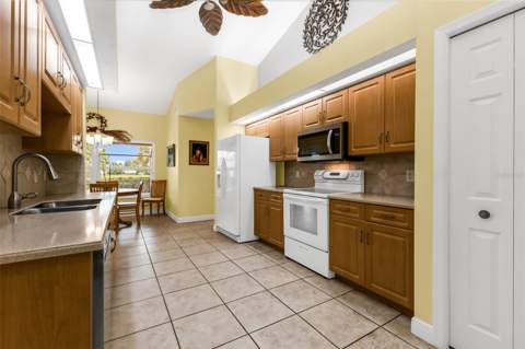 24490 Julian Court, Punta Gorda FL - photo 16 of 53