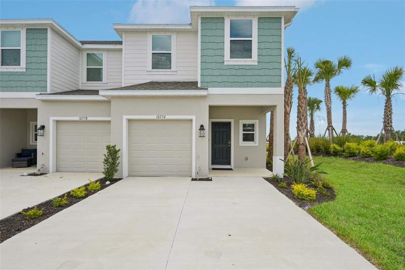 3 bedroom Townhouse at 10754 Eclipse Street, The Towns At Skye Ranch, Sarasota — photo 1