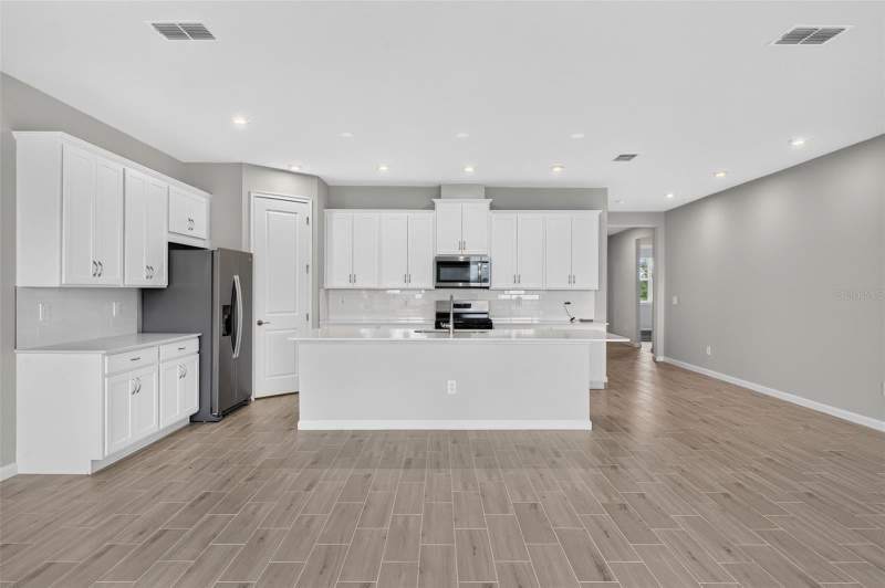 3 bedroom Single Family Residence at 34766 Flower Patch Drive, Pasadena Ridge, Dade City — photo 5