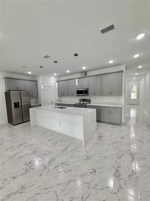 1102 June Street, Kissimmee FL - photo 7 of 43