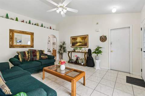 5936 Lake Front Drive, Wesley Chapel FL - photo 10 of 47
