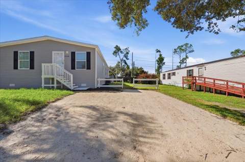 39148 Orient Avenue, Zephyrhills FL - photo 7 of 46