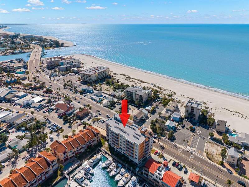 2 bedroom Condo - Hotel at 13101 Gulf Boulevard #1605, Madeira Bay Resort I Condo, Madeira Beach — photo 1