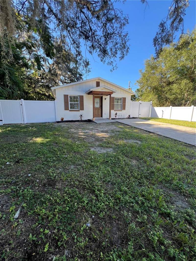 3 bedroom Single Family Residence at 1314 Robie Avenue, Mount Dora, Mount Dora — photo 2