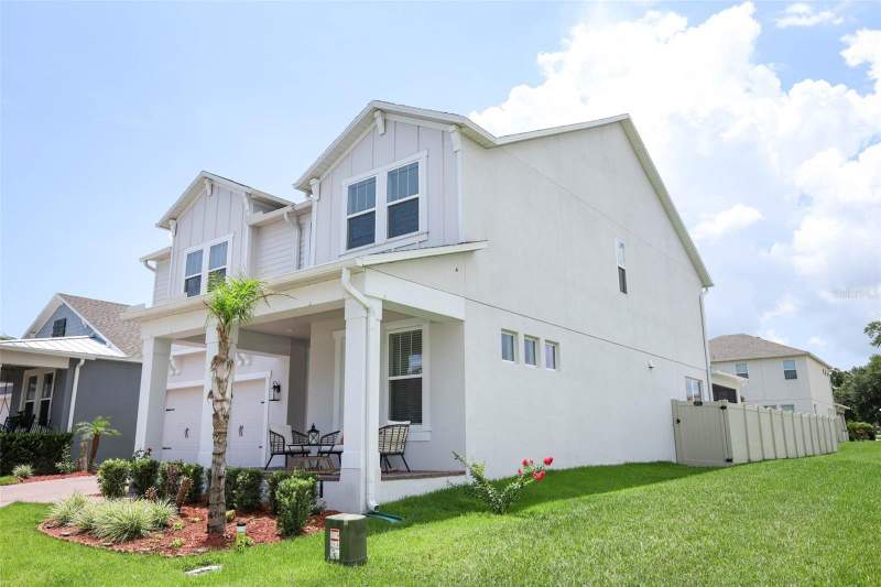 5 bedroom Single Family Residence at 2010 Boss Hewett Street, Hull Island/Oakland Ph 2, Winter Garden — photo 3