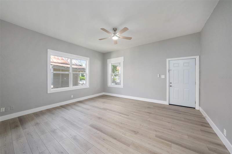 5 bedroom Single Family Residence at 2920 N 17th Street, Ybor Heights, Tampa — photo 5