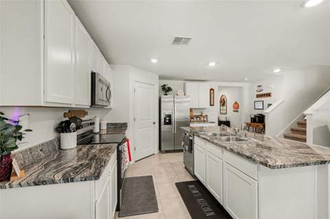 8693 Triumph Circle, Wildwood FL - photo 9 of 30