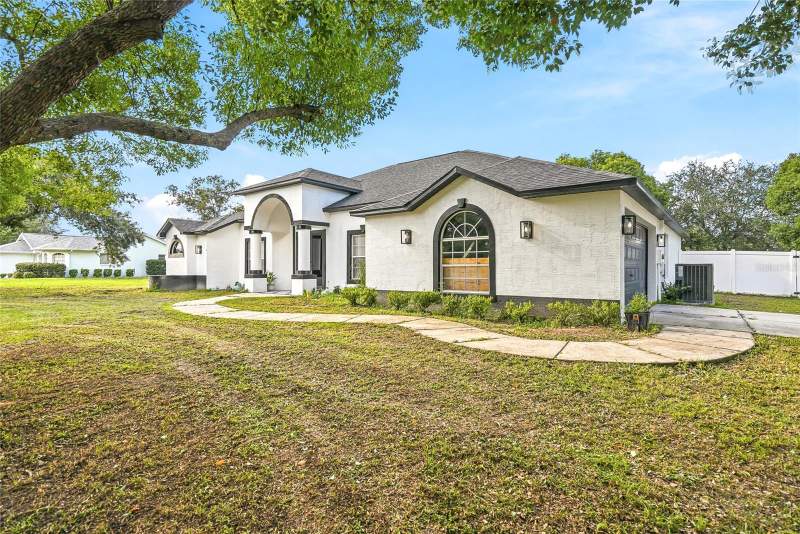3 bedroom Single Family Residence at 15151 Eastwood Trail, Springwood Estates Unit II Blk 16 Lot 5 Orb 975 Pg, Brooksville — photo 4