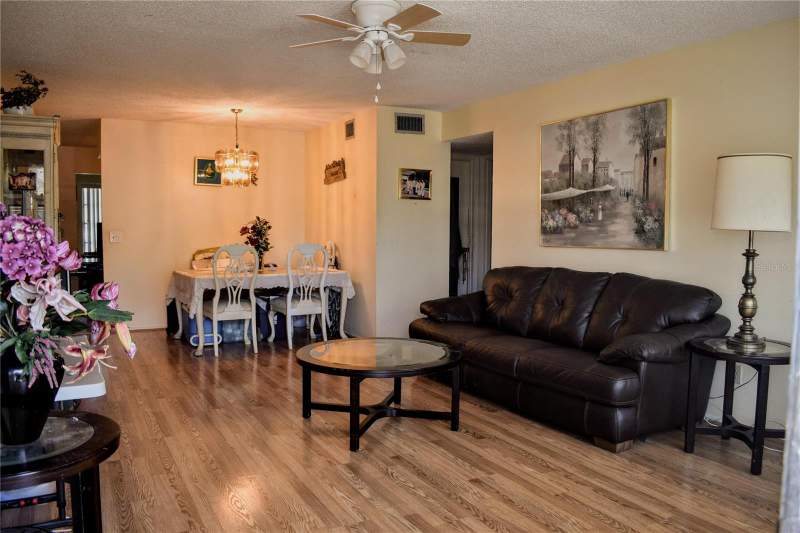 2 bedroom Condominium at 2370 Jamaican Street #54, On Top Of The World, Clearwater — photo 2