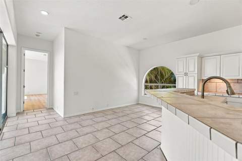 349 Dolphin Shores Circle, Nokomis FL - photo 15 of 45