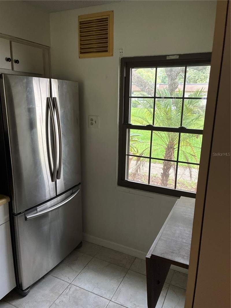 2 bedroom Villa at 2968 Flint Drive, Mission Hills Condo, Clearwater — photo 4