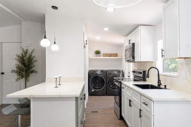 3 bedroom Manufactured Home at 1809 NE 162nd Street, Citra Hlnds, Citra — photo 5