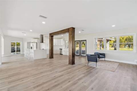 5526 Parkdale Drive, Orlando FL - photo 14 of 76