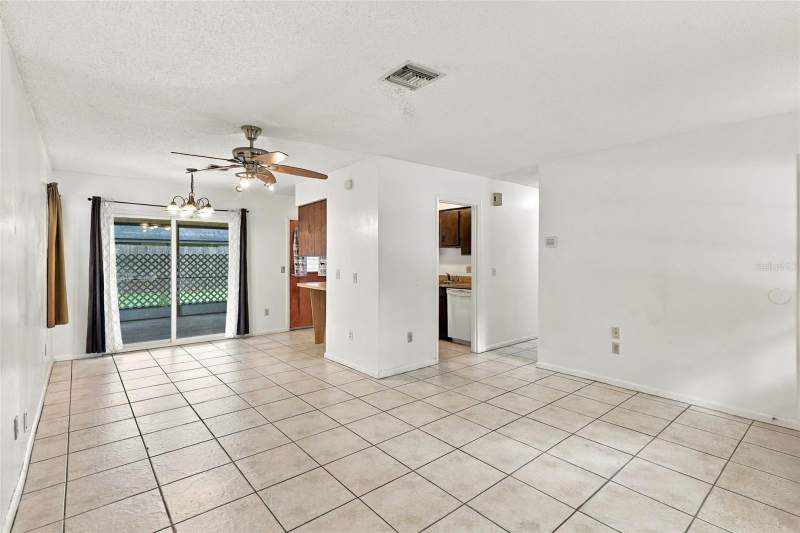 3 bedroom Single Family Residence at 711 Thistle Place, Wildwood, Winter Springs — photo 3
