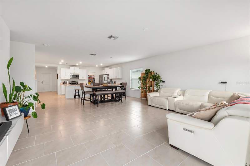 5 bedroom Single Family Residence at 17177 Monte Isola Way, Crane Lndg Ph III, North Fort Myers — photo 2