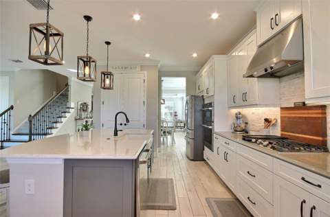 10563 Piedra Dr, Palmetto FL - photo 10 of 71