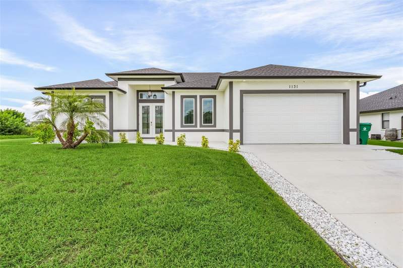 3 bedroom Single Family Residence at 1131 Hoffer Street, Port Charlotte Sec 049, Port Charlotte — photo 4