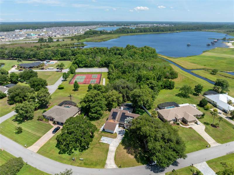 4 bedroom Single Family Residence at 3181 Whisper Wind Drive, Lake Ajay Village, St Cloud — photo 2
