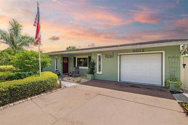 3012 HYDE PARK STREET home for sale in South Gate