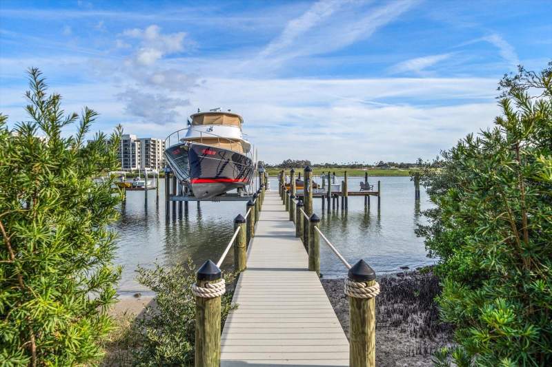 5 bedroom Single Family Residence at 430 St Andrews Drive, Belleview Island Sub, Belleair — photo 5