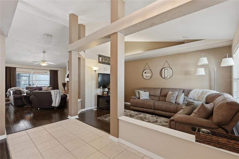 3 bedroom Single Family Residence at 1003 NW 106th Street, Broadmoor Ph 5, Gainesville — photo 5