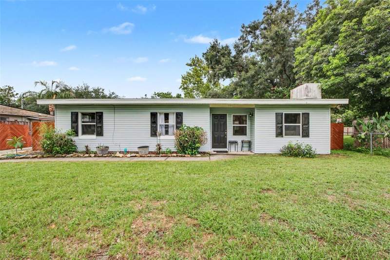 231 E 1ST STREET home for sale in North Chuluota