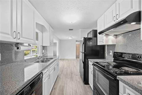 706 Quail Court, Nokomis FL - photo 10 of 44