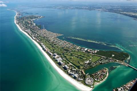 71 Twin Shores Boulevard, Longboat Key FL - photo 9 of 12