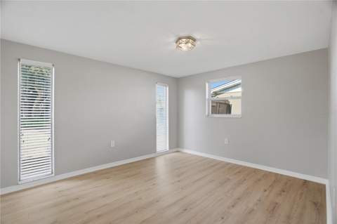 3104 Salisbury Drive, Holiday FL - photo 12 of 29