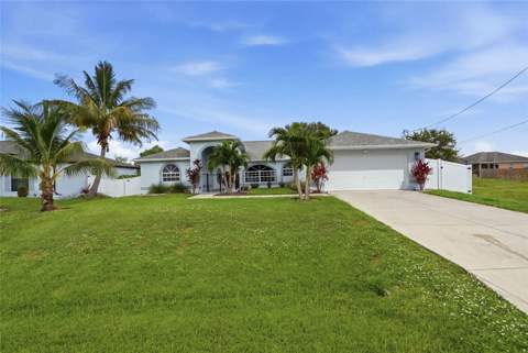 413 NW 17th Place, Cape Coral FL - photo 8 of 34
