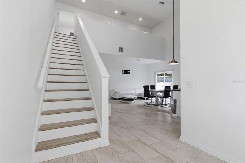 3 bedroom Single Family Residence at 3702 Wiggins Leaf Street, Grant Park Add Blocks 36-, Tampa — photo 3
