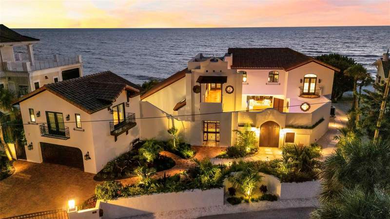 121 N CASEY KEY ROAD home for sale in Casey Key