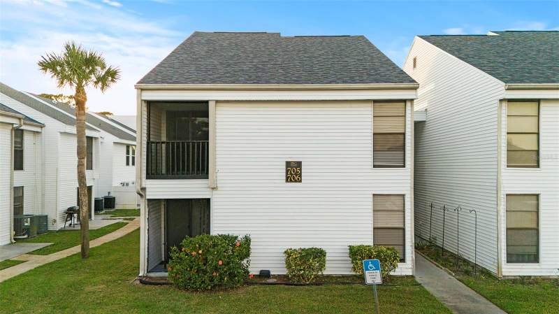 Palms Of Tarpon Springs Condo