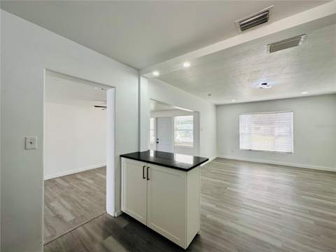 136 Lynbrook Drive, Orlando FL - photo 7 of 36