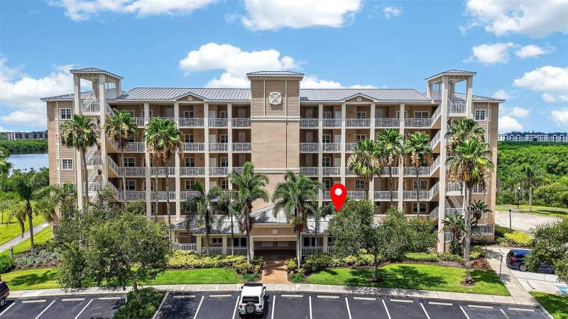 2 bedroom Condominium at 10002 Key Haven Road #204, Seminole Isle Condo, Seminole — photo 2