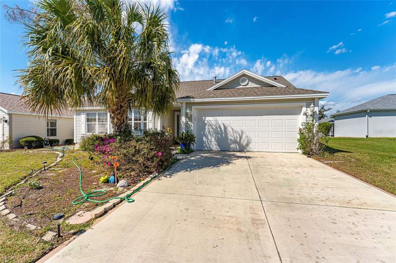 3 bedroom Single Family Residence at 3009 Batally Court, The Villages, The Villages — photo 3