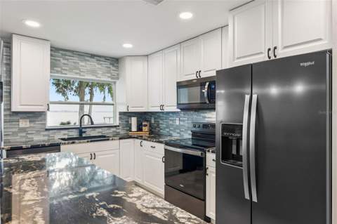 1000 N Lakeshore Boulevard, Howey In The Hills FL - photo 11 of 51