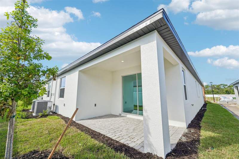 2 bedroom Villa at 9026 Leeward Drive, Southpointe, Palmetto — photo 2