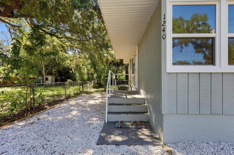 4 bedroom Single Family Residence at 1240 Highland Street, North Riverside Park, Sarasota — photo 2