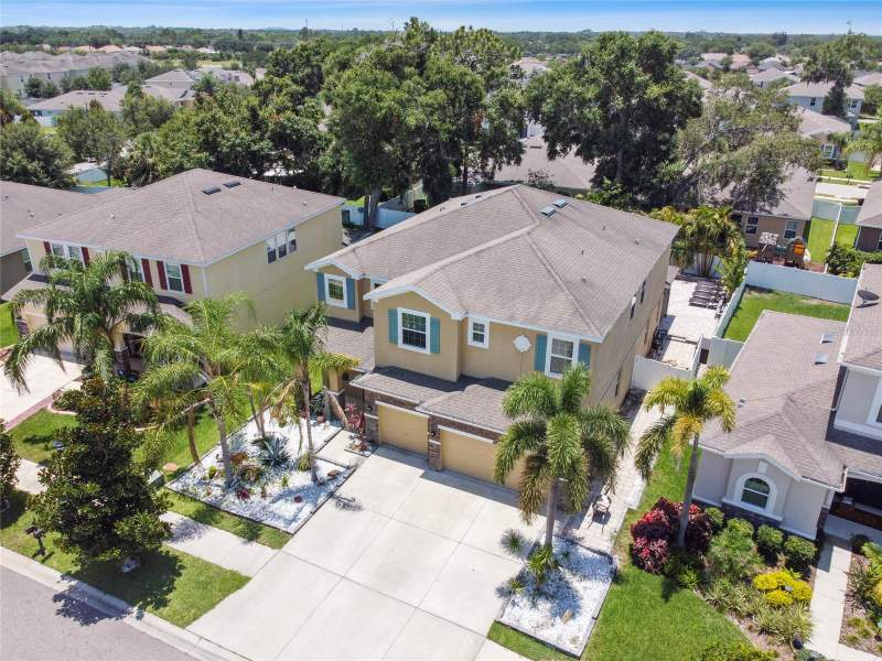 6 bedroom Single Family Residence at 10413 Hampton Meadow Way, Park Creek Ph 1A, Riverview — photo 4
