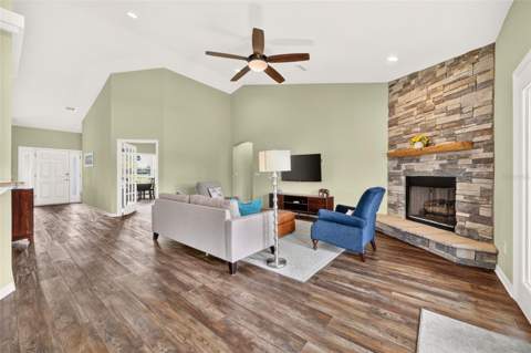 2556 NE 120th Street, Anthony FL - photo 17 of 51