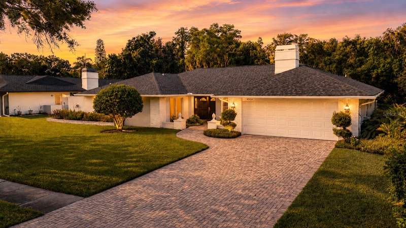 4324 SOUTHPARK DRIVE home for sale in Carrollwood Village
